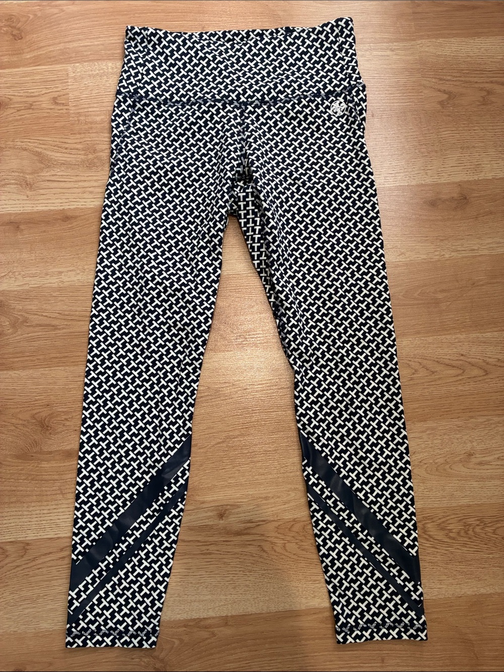 Tory Sport Black and White Geometric Leggings